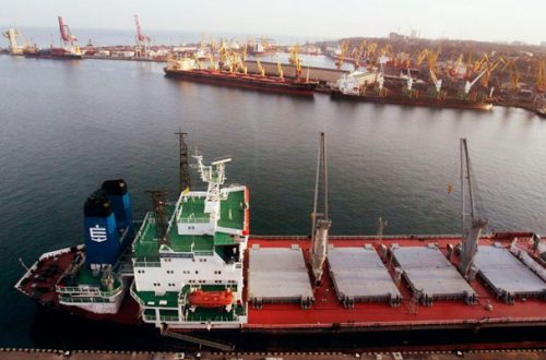 Taxılyüklü daha 3 gəmi Ukrayna limanlarını tərk etdi