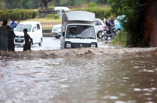 Pakistanın Baş naziri: “Ölkədə son 30 ilin ən güclü leysan yağışları qeydə alınıb”