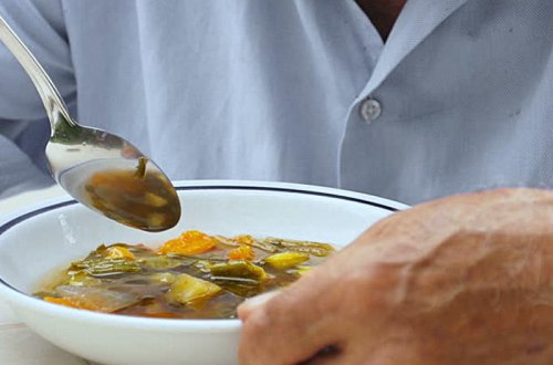 Bibisini öldürüb, ətindən şorba bişirdi