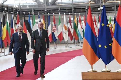 Şarl Mişel və Nikol Paşinyan arasında telefon danışığı olub