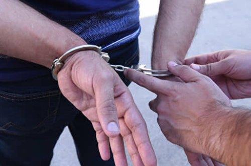 Küçədə arvadı ilə mübahisə etdi, sonra bıçaqladı - RƏSMİ