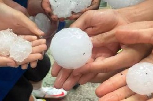 Kataloniyada son 20 ilin ən güclü dolusu: 1 körpə ölüb, 29 nəfər YARALANIB