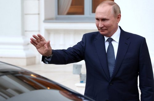 Putin Kalininqrada gedib