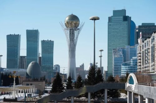 Qazaxıstanlı deputatlar paytaxtın yenidən Astana olmasını təklif edib