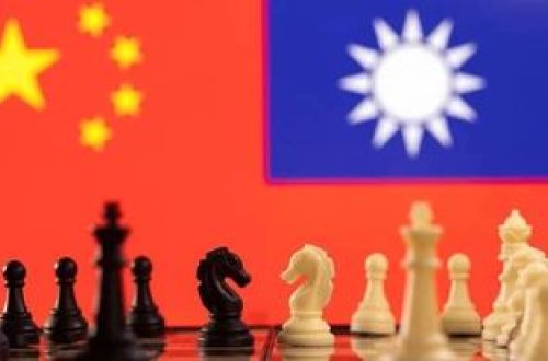 Tayvan Çinin pilotsuz təyyarəsini VURUB