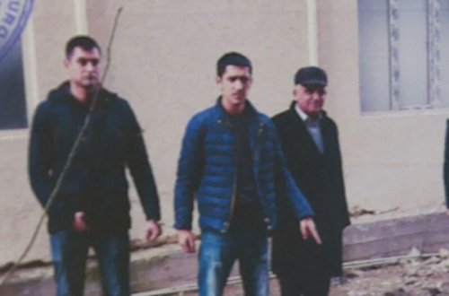 İntim videoya görə əmisi oğlunu öldürdü - Hadisə anının görüntüləri - VİDEO