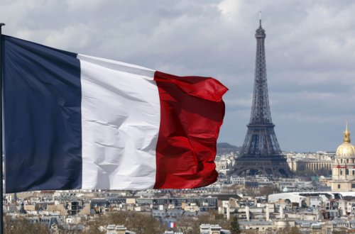 Fransa hökuməti elektrikə qənaət üçün məsafədən işləmə müddətini uzada bilər