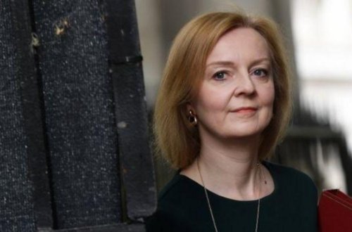 Liz Trass Böyük Britaniyanın yeni Baş naziri seçilib