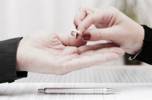 Azərbaycanda bir ildə 17 min ailə boşanıb - STATİSTİKA