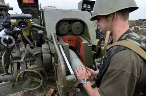 İspaniya Ukraynaya iriçaplı sursat daşıyan beşinci təyyarəni göndərib