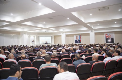 Sabirabadda “Pambıqçılıqda mövcud vəziyyət və məhsul yığımına hazırlıq” mövzusunda regional müşavirə keçirilib