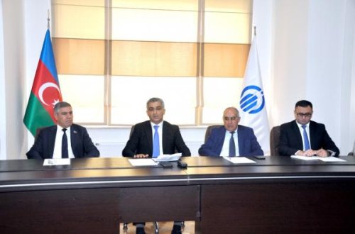 QHT Agentliyində elmi – analitik mərkəzlərin yaradılması mövzusunda dəyirmi masa keçirilib - FOTO