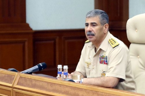 Zakir Həsənov xidməti müşavirə keçirib, Azərbaycan-Ermənistan sərhədindəki mövcud vəziyyət təhlil edilib