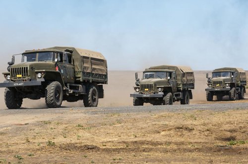 Rusiya hərbçiləri ailələri ilə birgə Svatovonu tərk edirlər