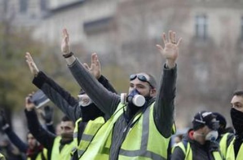 Fransada 103 aksiyaçı SAXLANILIB