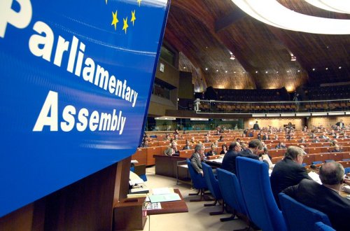 Avropa Şurası Azərbaycan və Ermənistana müraciət edib