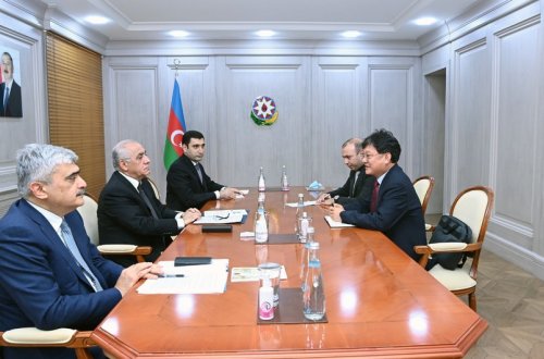 Əli Əsədov Asiya İnkişaf Bankının vitse-prezidenti ilə görüşüb