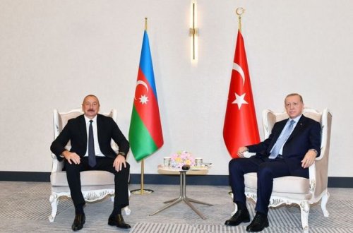 İlham Əliyev türkiyəli həmkarı Rəcəb Tayyib Ərdoğanla görüşdü - FOTO