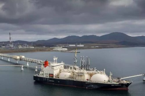 Rusiyanın enerji gəlirləri son 14 ayda ən aşağı səviyyəyə düşüb