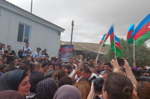 Qaradağda on doqquz yaşlı şəhidlə vida mərasimi keçirilir