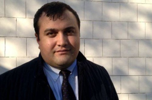 Vəkil Elçin Sadıqov ev dustaqlığına buraxılıb