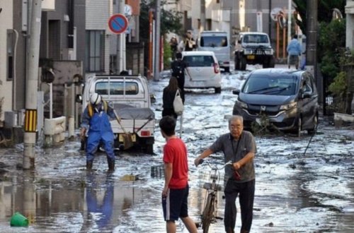 Yaponiyada qasırğa nəticəsində 40-dan çox insan xəsarət alıb
