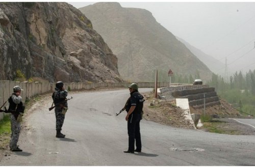 Qırğızıstanlı rəsmi: “Tacikistan Silahlı Qüvvələrinin itkiləri 200 nəfərdən çoxdur”