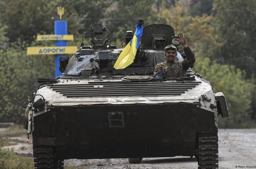 Ukrayna hərbçiləri Luqansknın daha bir yaşayış məntəqəsini azad edib