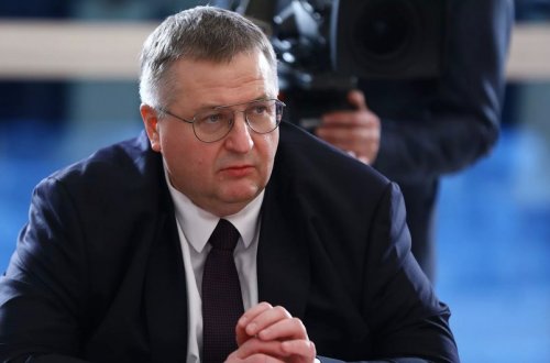 Paşinyan Rusiya Baş nazirinin müavini ilə görüşüb