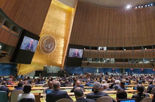 BMT baş katibi: “Kasıb ölkələrdə 10 yaşlı uşaqların 70 faizi oxuya bilmir”