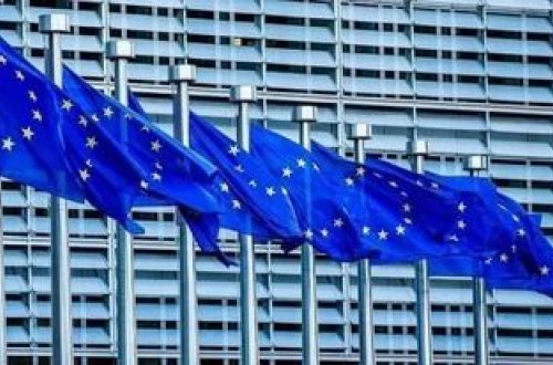 Avropa İttifaqı Macarıstana ayrılan vəsaitin bir hissəsini kəsməyi təklif edib