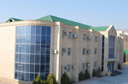 Qaradağ İcra Hakimiyyətinin 2 manatlıq şirkətlə 300 minlik “qaloş-xəkəndaz” əməliyyatı