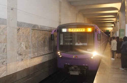 Metroda qatarların hərəkəti nizamlanmış intervalla təmin edilir - YENİLƏNİB