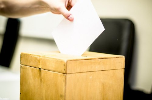 NATO Rusiyaya daxil olmaq üçün referendumların keçirilməsinə reaksiya verib