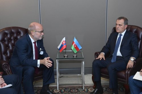 Ceyhun Bayramov Slovakiyanın xarici işləri nazirinə Ermənistanın son təxribatları barədə məlumat verib