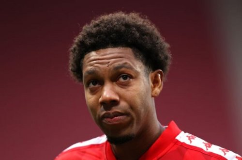 Niderlandlı futbolçu onkoloji xəstəliyə görə karyerasını dayandırıb