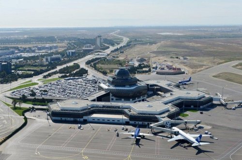 Bakı aeroportunda kran aşıb, ölən və yaralanan var - YENİLƏNİB