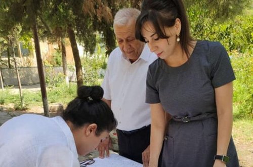 Daha bir direktorun rüşvətlə bağlı səs yazısı yayıldı: Ayda 150 manat - VİDEO - FOTO