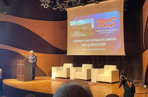 Azərbaycan jurnalistlərinin VIII qurultayı başlayıb, komissiyalar yaradılıb - YENİLƏNİB