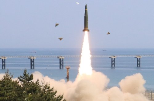 Yaponiyanın müdafiə naziri: “Şimali Koreyanın atdığı raket 400 km uçub”