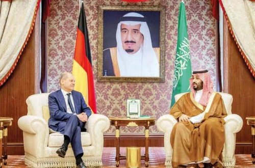 Olaf Scholz enerji turuna çıxıb