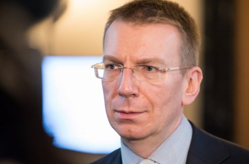 Latviya XİN başçısı İranı qadın hüquqlarına hörmət etməyə çağırıb