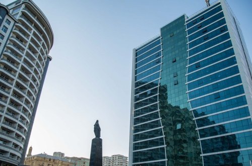 ƏƏSMN tərəfindən mənzillərin hərrac vasitəsilə satışı qaydası təsdiqlənib