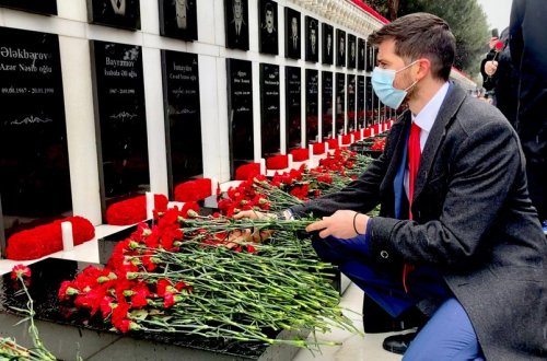 İsrail səfiri Azərbaycan xalqına başsağlığı verib