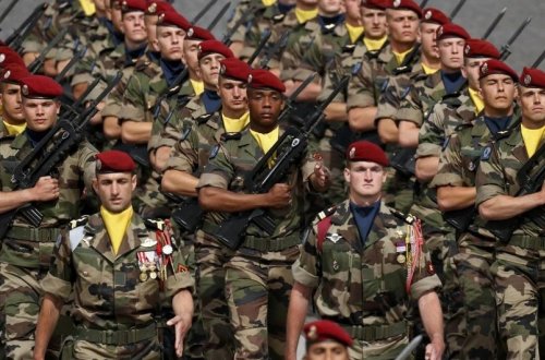 Fransa gələn il orduya 43,9 milyard avro ayıracaq