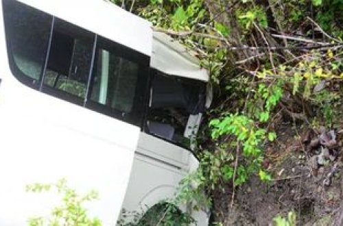 Hindistanda dəhşətli qəza: 8 ÖLÜ, 25 YARALI