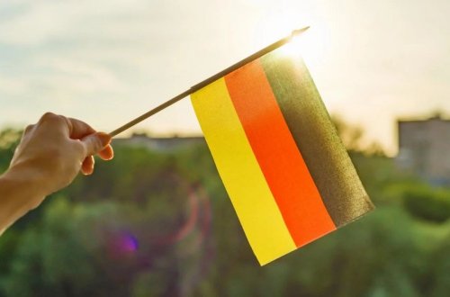 Almaniya Ukraynaya yeni hərbi yardım paketini açıqlayıb