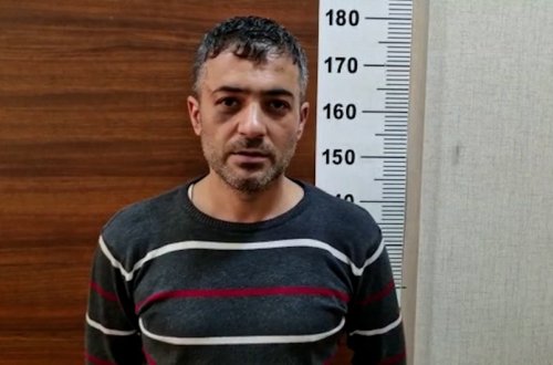 Bakıda qadının boğazından 3200 manatlıq qızıl boyunbağı qoparılıb