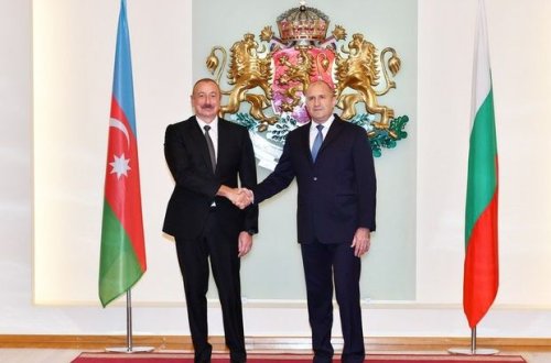 İlham Əliyevin bolqarıstanlı həmkarı ilə təkbətək görüşü olub - FOTO