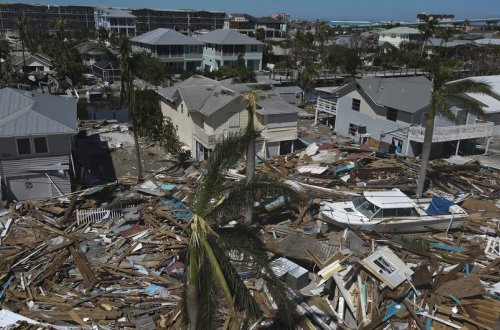 ABŞ-da qasırğa nəticəsində ölənlərin sayı 77 nəfərə çatıb